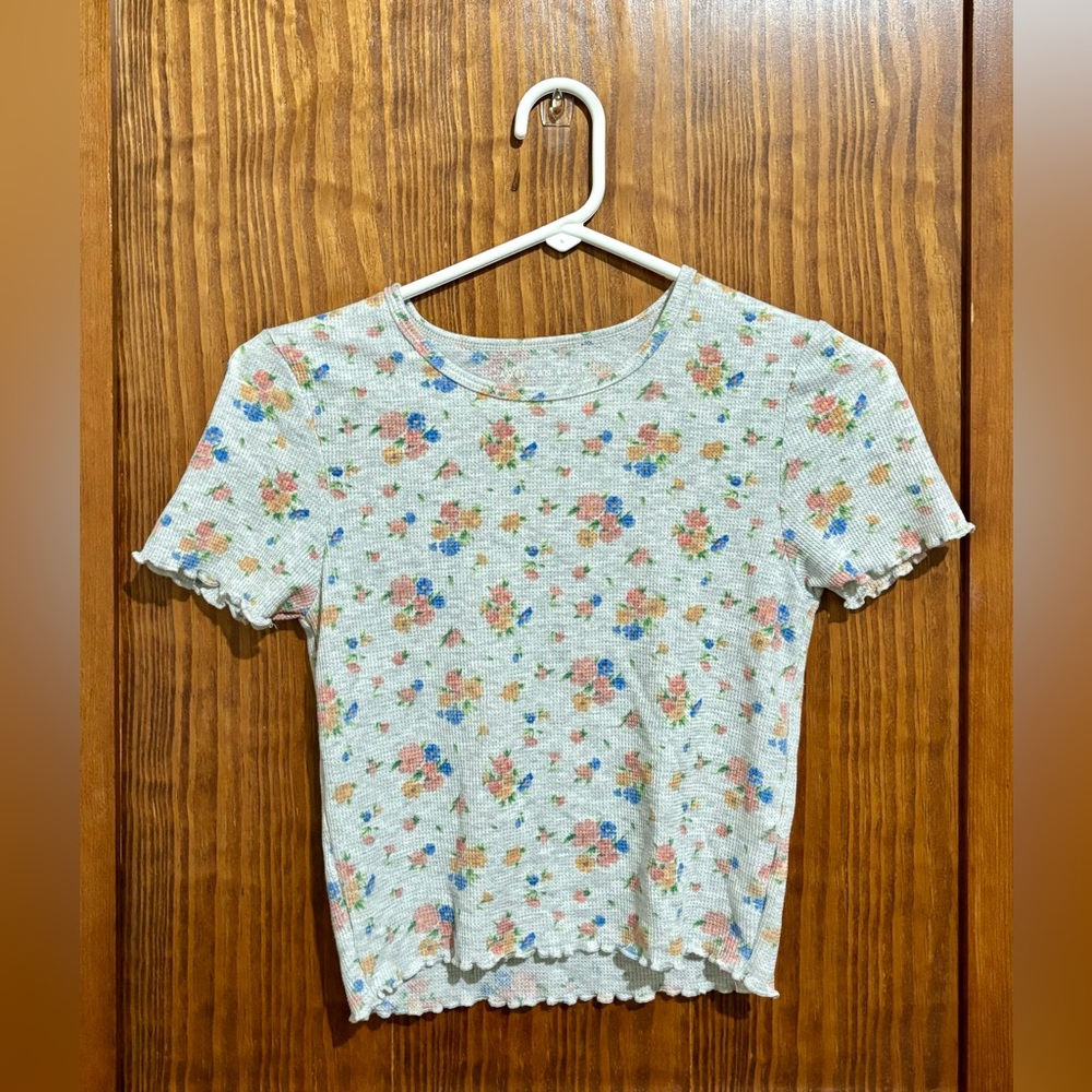 American Eagle Floral Waffle Baby Tee - Size Small
